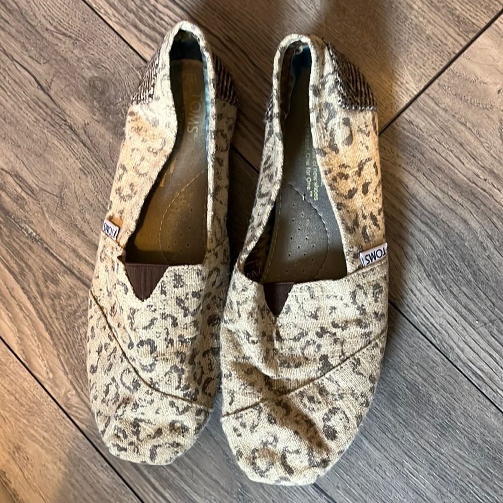 Toms Burlap Flats 